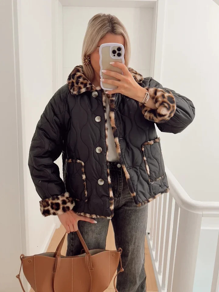Fashion Leopard Print Reversible Quilted Jacket For Women Elegant Contrasting Lamb Wool Coats Lady Winter Street Outerwear 241028