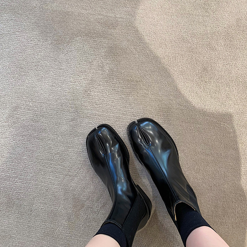 2023 Stretch Slip On Boots Woman Split Toe Low Heels Ankle Botas Feminina Tabi Shoes Winter Patent/Matte Leather Botines