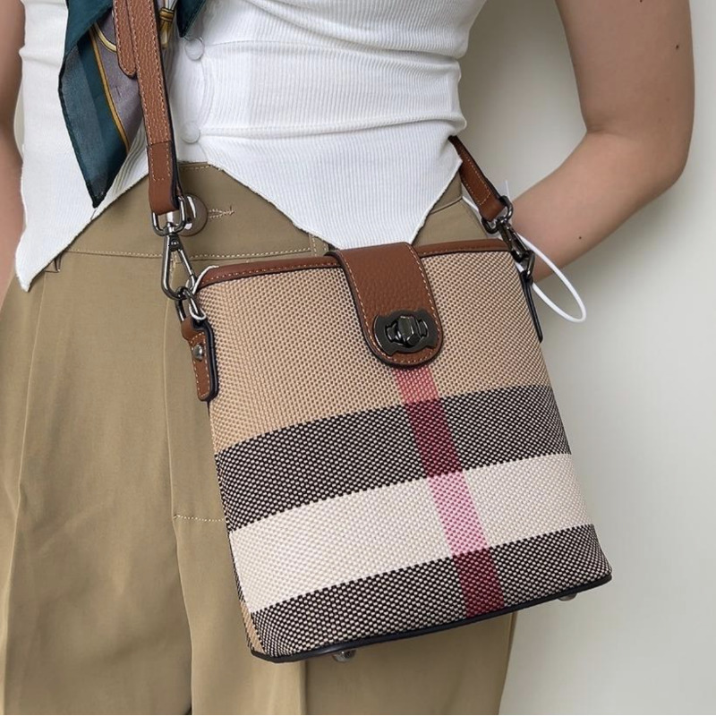 New Classic One-shoulder Women's Trend All-match Messenger Small Bag Plaid Canvas Ladies Handbag ddmymarket