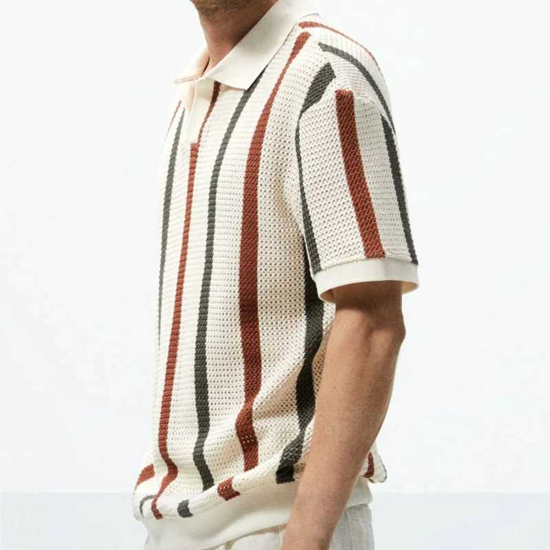 Summer New Short Sleeved Knit Mens Polo Shirt Panelled Lapel Trend Hollow Out Screw Thread Vertical Stripe Breathable Thin TopsX241028