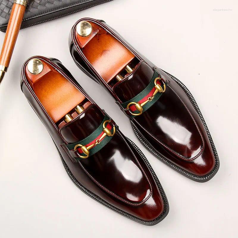 Dress Shoes Spring And Autumn Lacquer Leather Set Foot Business Formal For Men British Style Shiny Easy-to-wear Loaf