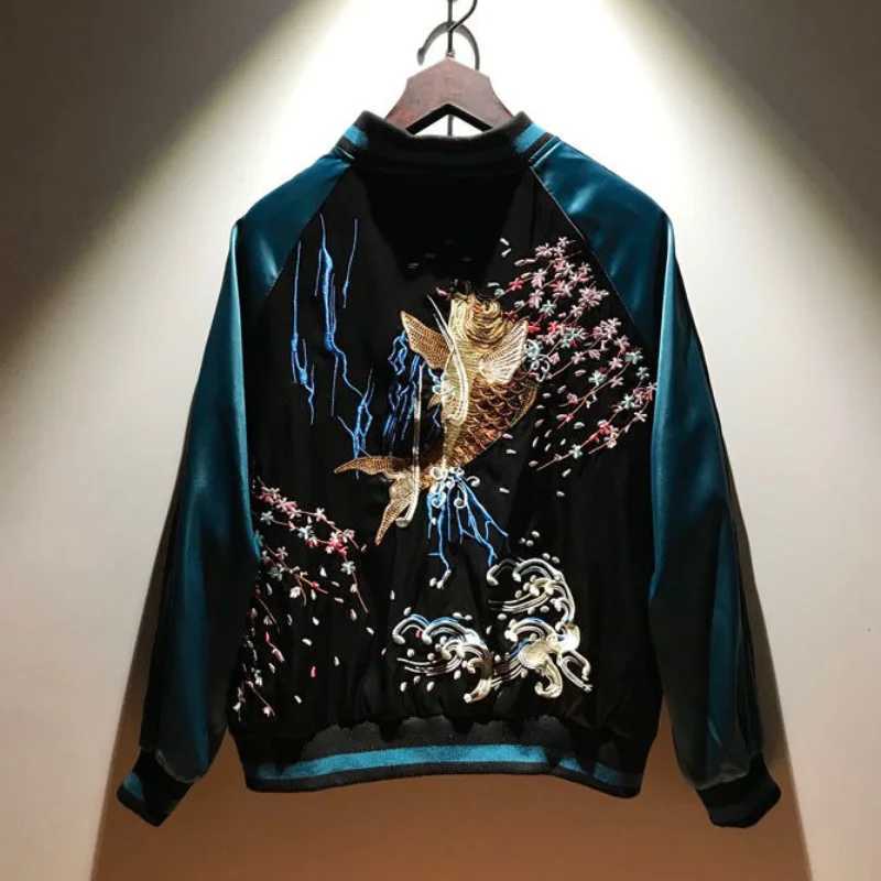 Women's Jackets Chic Contrast Color Satin Bomber Jacket Yokosuka Carp Embroidered Striped Baseball Coat Hip Hop Faux Silk Zip Up Outwear Tops Y241029ZT3C