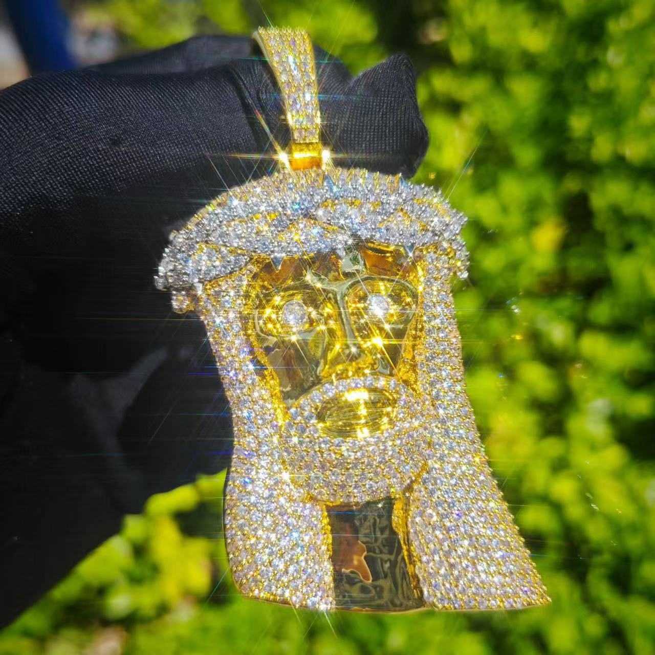 Custom Hip Hop Mens Jewelry Vvs Moissanite Iced Out Jesus Pendant 925 Sterling Silver 24k Gold Rapper Pendant Necklace