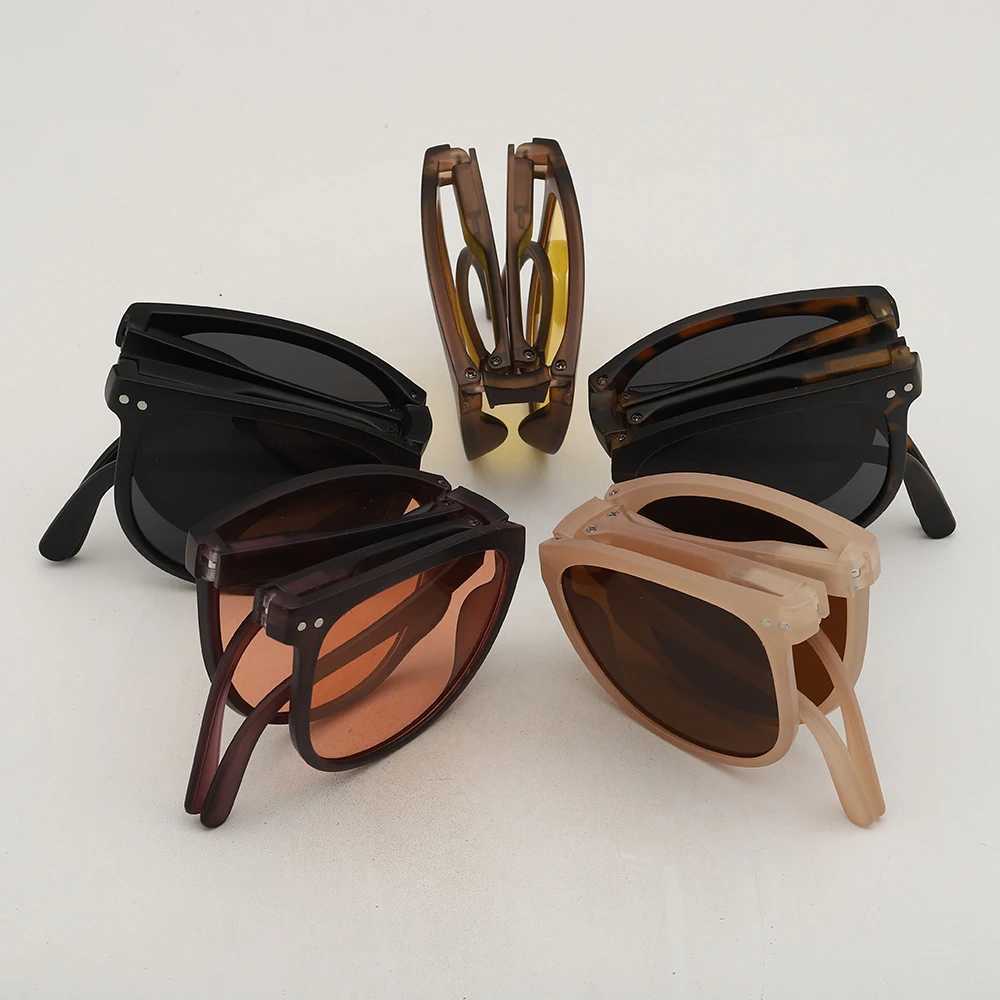 UV400 UV resistant sunglasses for men with convenient oval frames foldable sunglasses for women with polarizing lenses W241028