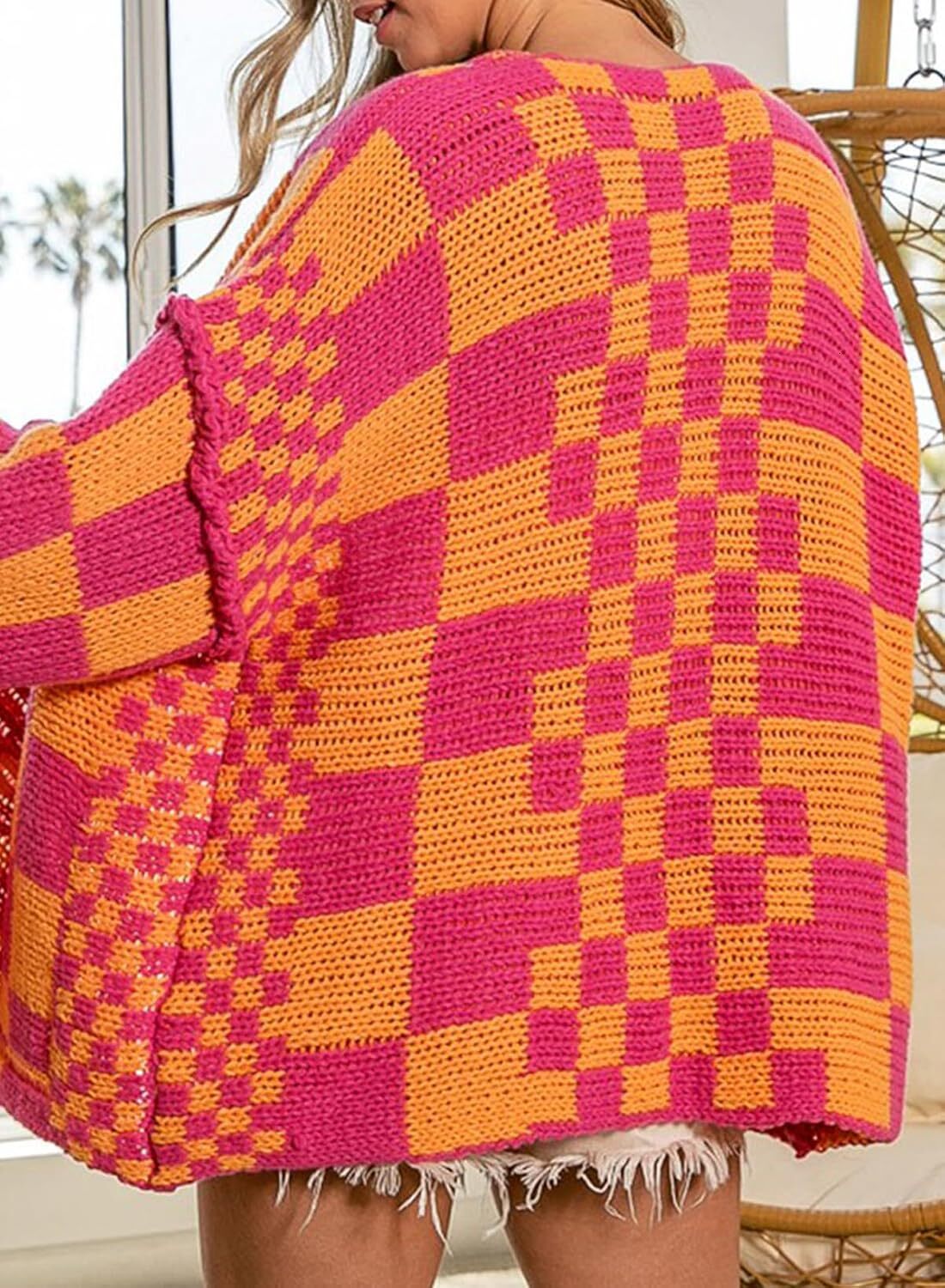 Women's cardigan sweater retro front placket mixed with checkered pattern coarse knitted checkered long sleeved daily jacket