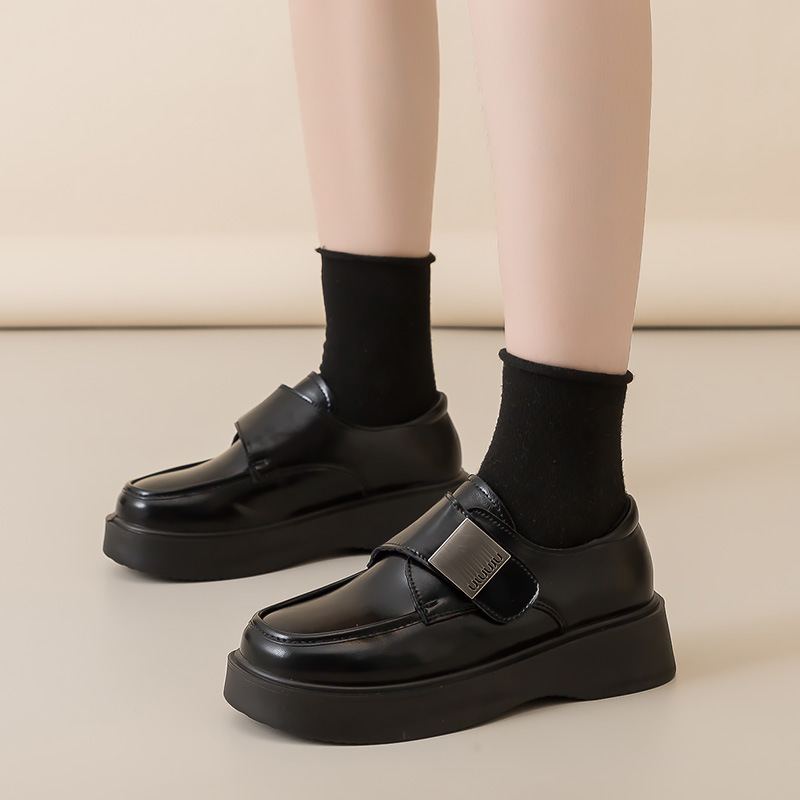 2024 new Le Fu thick soled shoes for women's lazy shoes, lightweight and high-quality