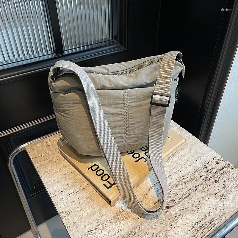 Totes Sewing Thread Casual Solid Shoulder Bags Interior Compartment Soft Large Capacitybrand For Women Nylon Women's Handbags zhanyishengli