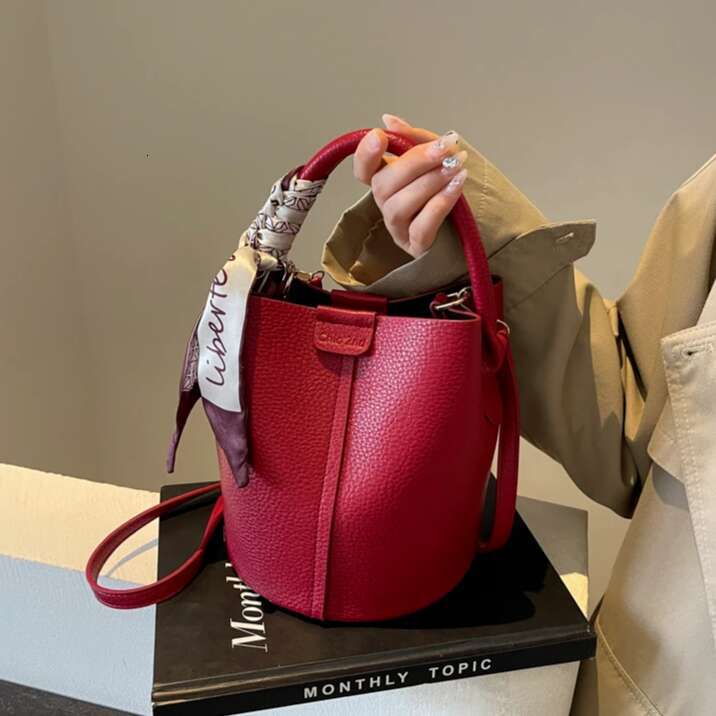 3 Sense Retro Senior Color Small Women's New Crossbody Super Fire Bucket Bag brown handbag women handbags leather s 4