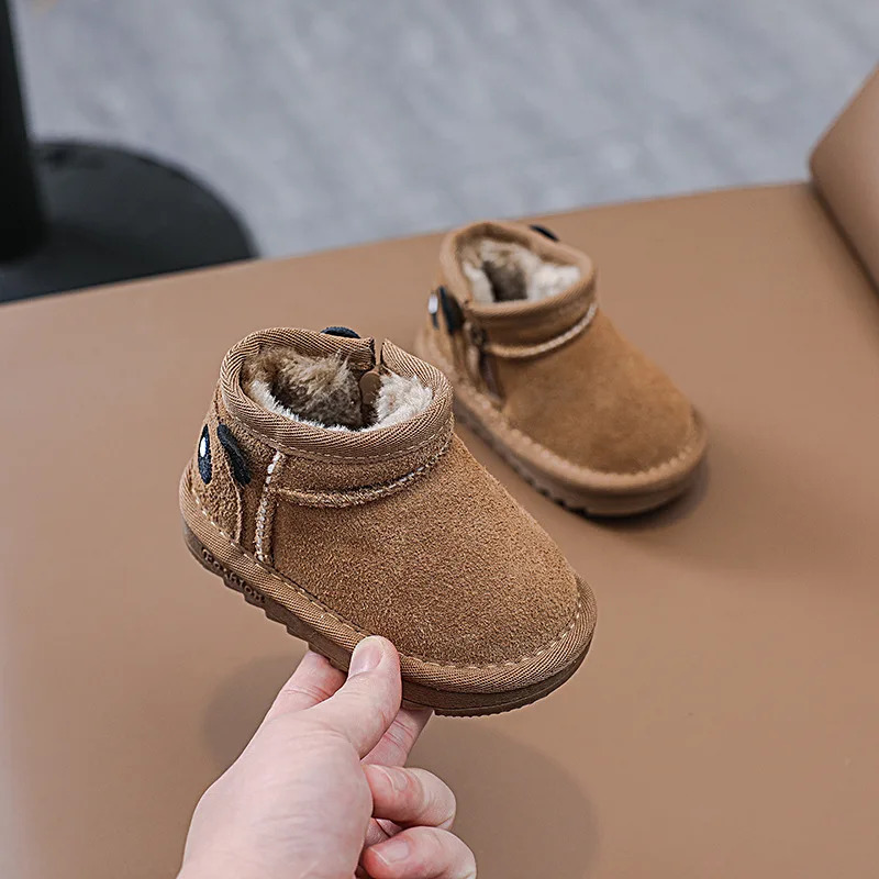 Winter childrens snow boots boys cotton shoes warm girls shoes comfortable soft sole cartoon cute velvet cotton boots 241028