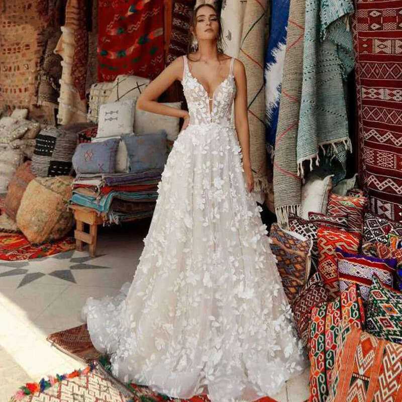 Elegant Lace 3D Wers Appliques Dresses 2025 V-Neck Backless Wedding Gown Vestido De Noiva Customer Made 0605 6660311