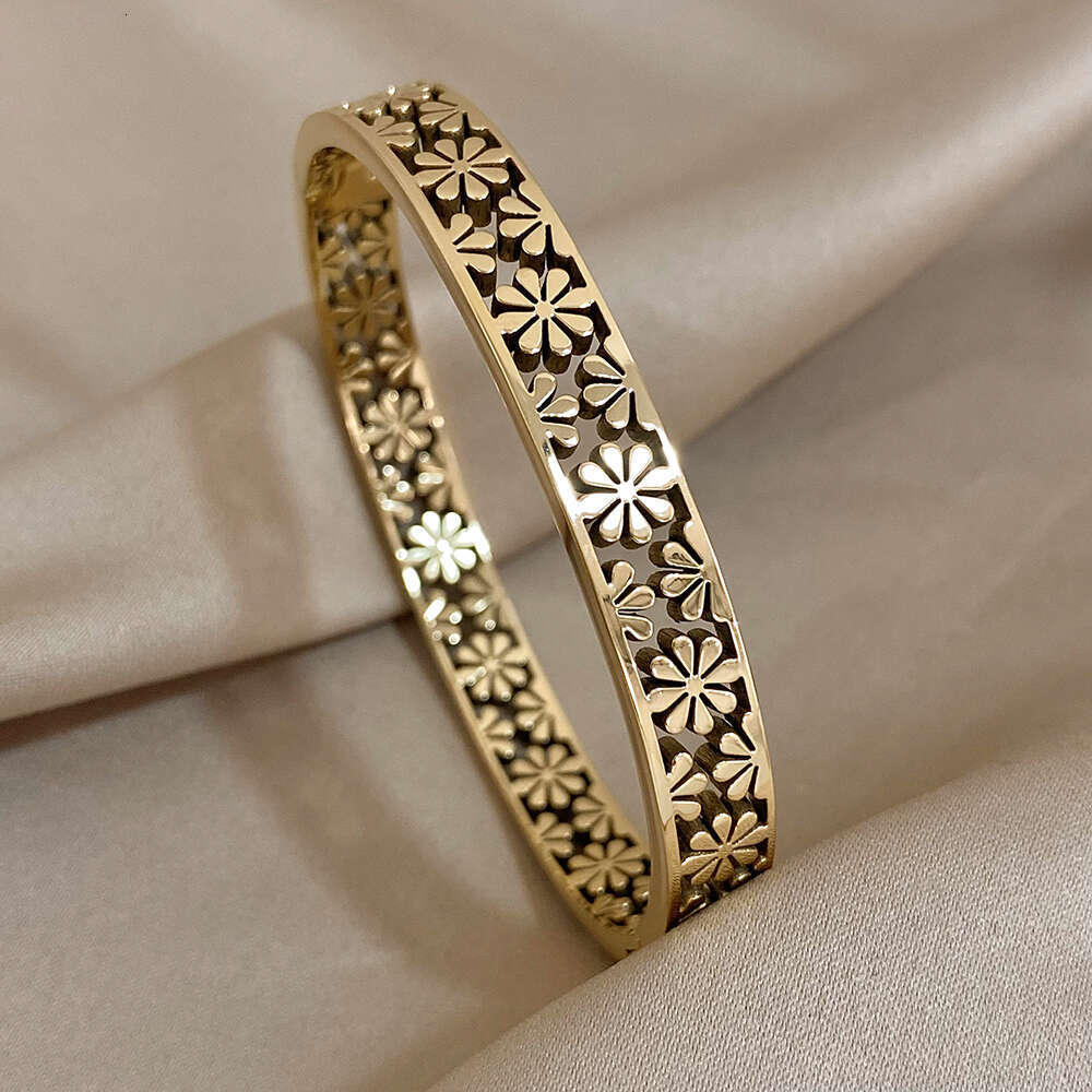 Greatera Stainless Steel Hollow Daisy wer Cuff Bracelet Bangles for Women Gold Plated ral Bracelets Waterproof Jewelry