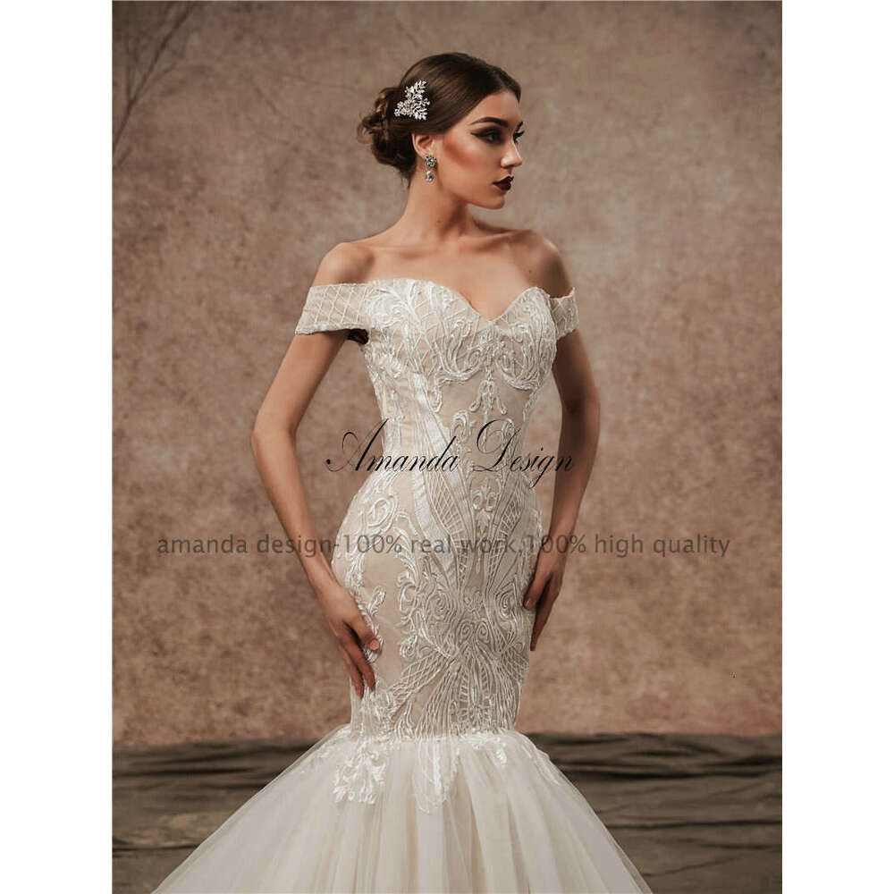 Amanda Design New Arrival Custom Made Champagne Off Shoulder Lace Applique Mermaid Wedding Dress 0227Lz