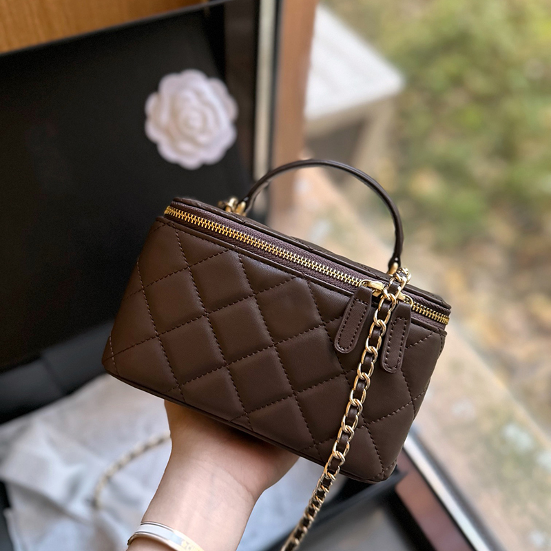 Makeup Bag Designer Women Shoulder Bag 18/14cm leather Ringer Gold Hardware Metal Luxury Handbag matelasse Chain crossbody Bags Handle Dinner Bags Wallet sacoche