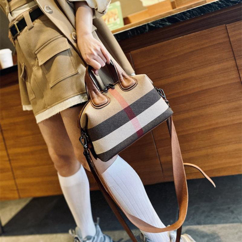 Brand Designer HandBag 2023 New Women High Capacity Broadband Crossbody Bag Female Casual Fashion Trends Handbag ddmymarket