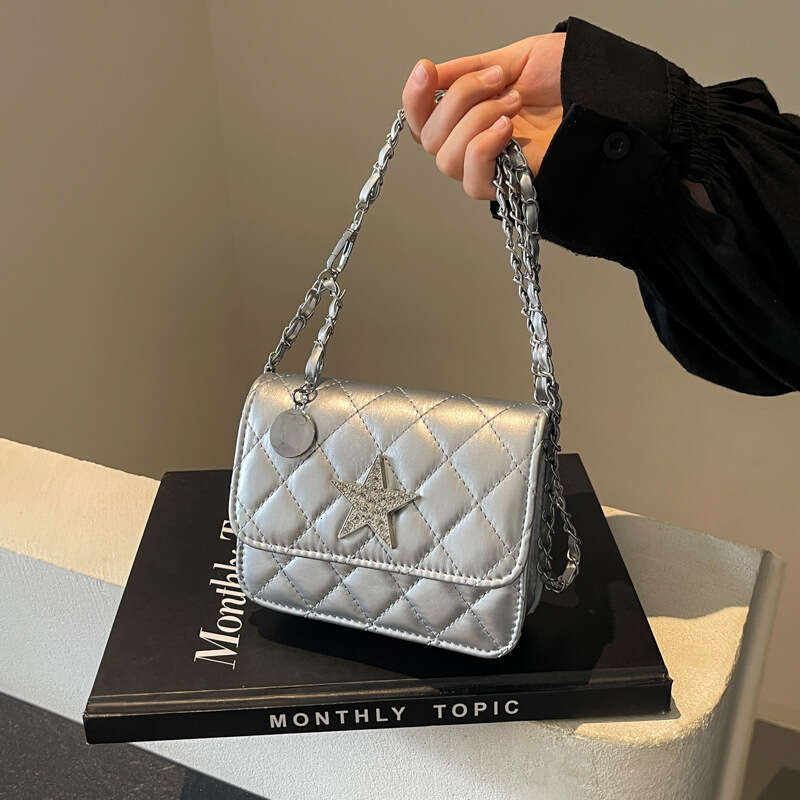 Embroidery thread PU small square 2024 new fashionable women's texture five-star chain shoulder trendy versatile crossbody bag
