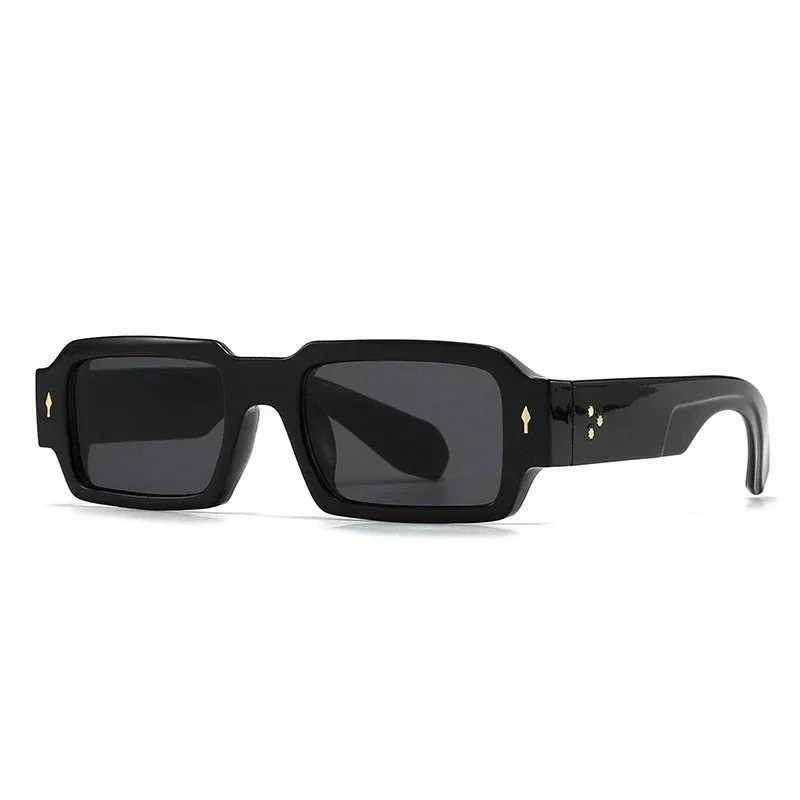 New Square Sunglasses Vintage Punk Trending Popular Fashion Retro Sun Glasses for Women MenX241028