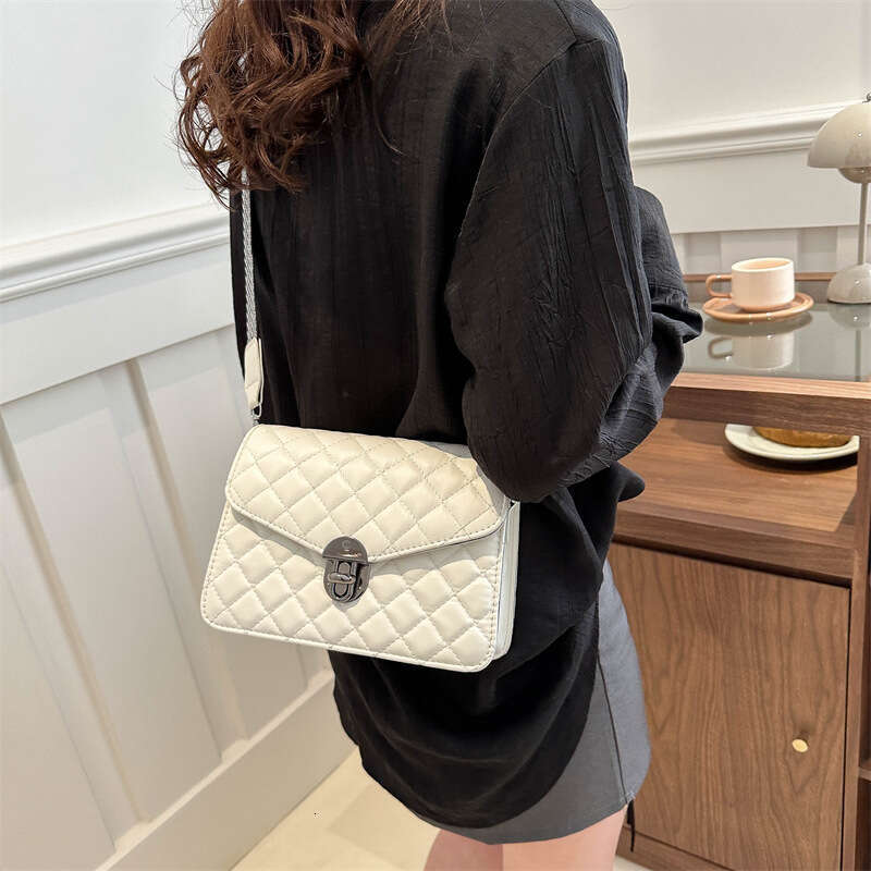 Embroidery thread women's 2024 new fashionable small square texture PU shoulder niche twist lock crossbody bag