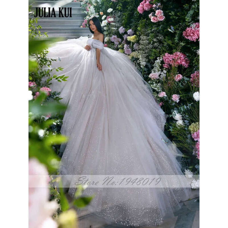 Julia Kui New Arrival Ball Gown Wedding Dress Bg Fabric Off The Shoulder Style Princess Bridal Skirts 0719