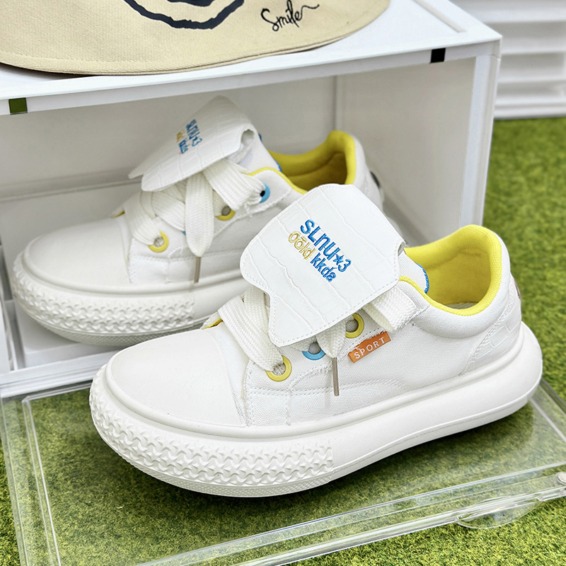 2024 new men's shoes low top Hong Kong style thick soled bread shoes white shoes toe shoes