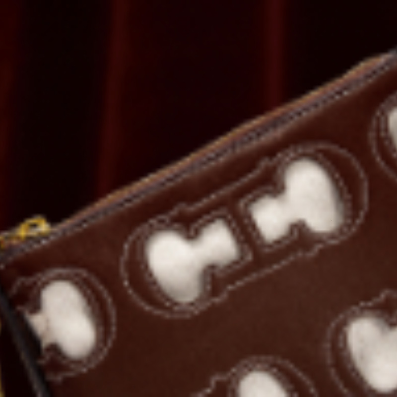 CH Women's Shoulder Beach Brand Designer Simple Atmosphere Hollow Design Temperament Crossbody Bag New High Quality ddmymoon