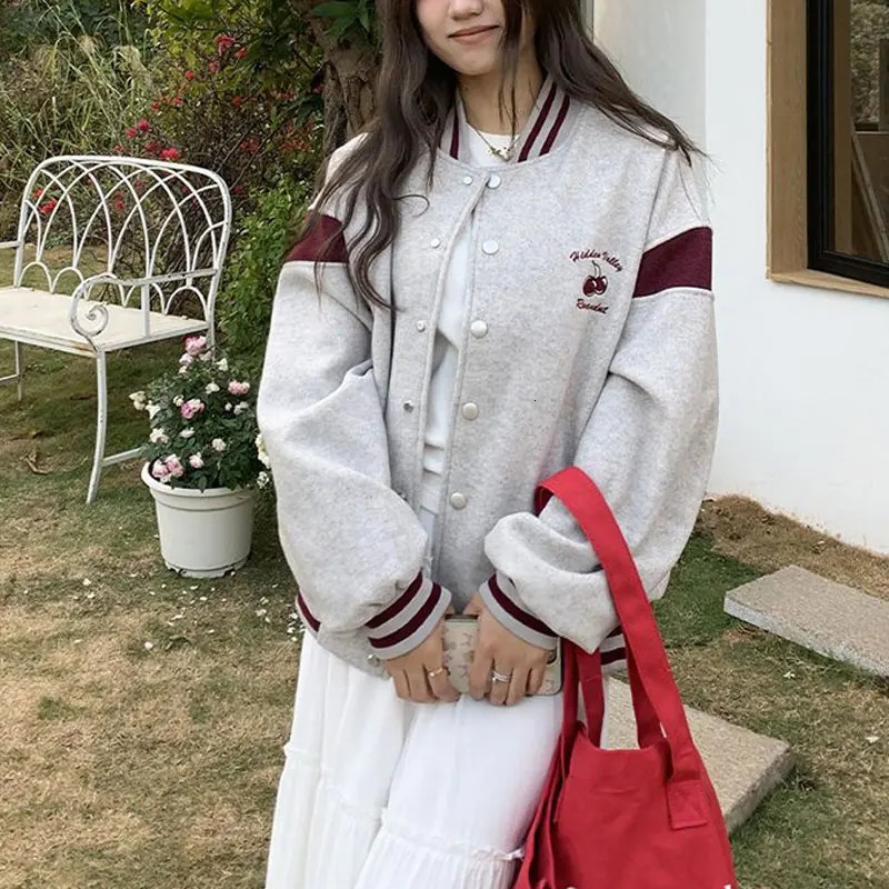 Fashion Cherry Embroidered Jacket Womens Clothing American Retro Baseball Collar Spring Autumn Loose Casual Street Clothing Jacket 241029