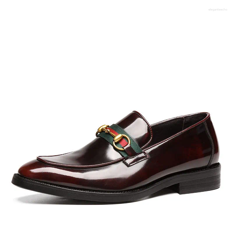 Dress Shoes Spring And Autumn Lacquer Leather Set Foot Business Formal For Men British Style Shiny Easy-to-wear Loaf