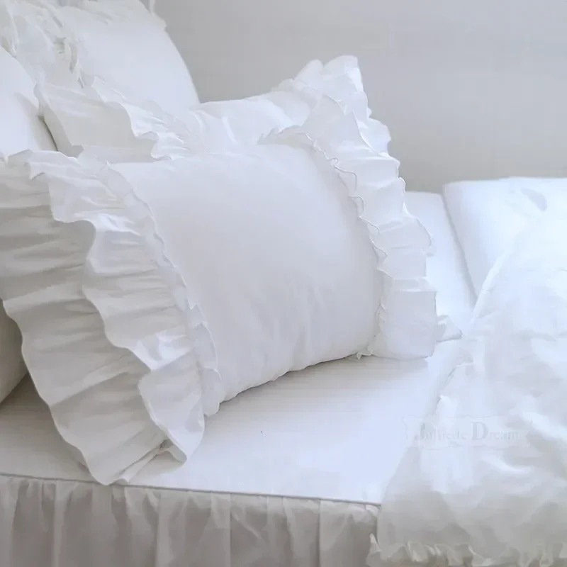 1 piece Princess Pure White Double Layer Lace Flounced Cotton Wedding Bedding Pillowcase pillow cover fall decor 241029