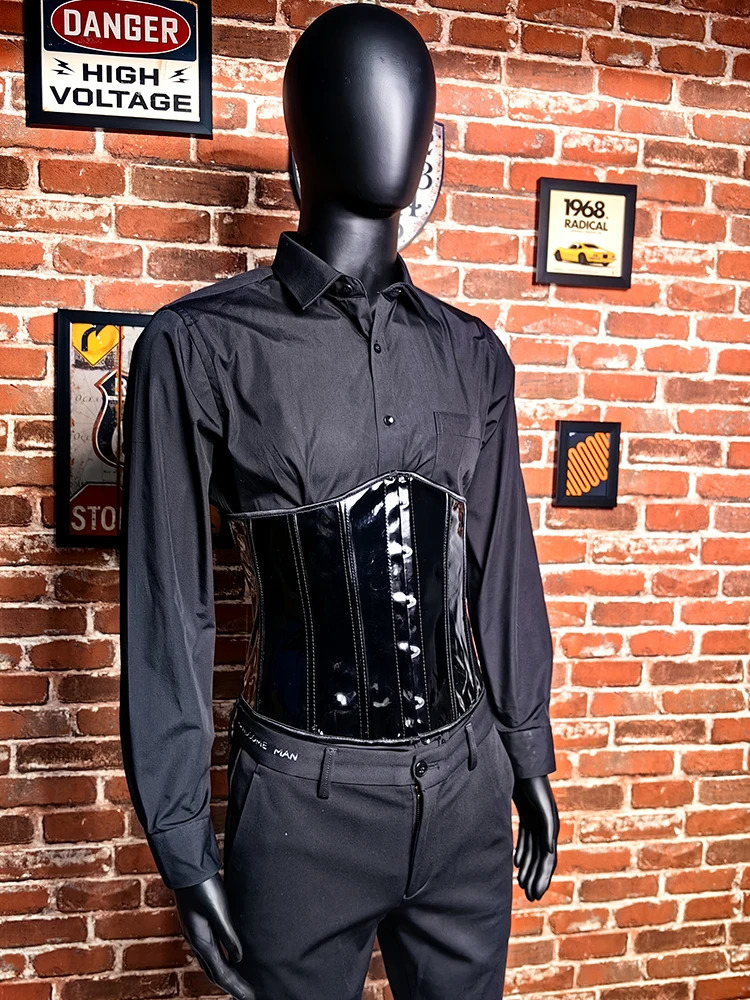 Mens tight corset tight top waist trainer abdominal control lace upper bone retro shiny PU leather body shaping 241029