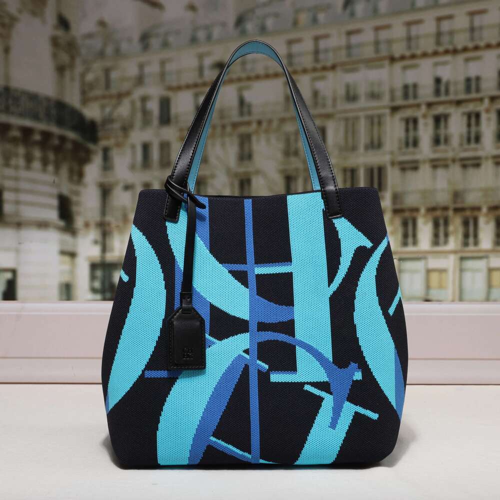 Hot CH Handbags Large Bucket Handbag Retro Design For Travel & Shopping &
