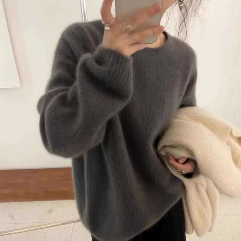 Autumn Winter Europe United States Fan100% Cashmere Women's Crewneck Thick Bottom Loose Pullover Knitted Sweater