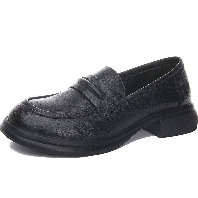 2024 Spring and Autumn England style leather soft bottom single shoes fashion loafers women's one footsteps