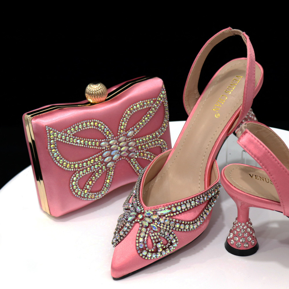 African pointed women's shoes and trapezoidal rhinestone bags popular in Nigeria