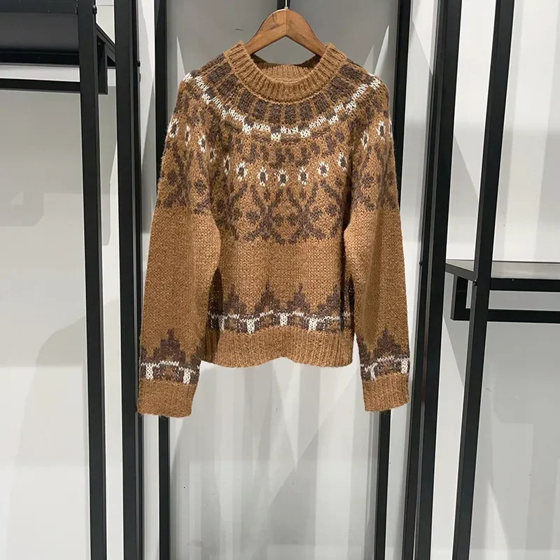 Womens Autumn/Winter Fair Isle Jacquard Pullover Sweater/Dazzling Jeans 241024