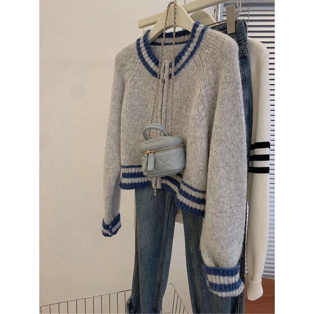 Women Haruku Vintage Long Sleeve Round Neck Sweater Jacket 2024 Autumn Winter Female Casual Versatile Zipper Knitted Cardigan
