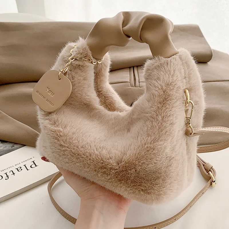 Cute Plush Shoulder Bag Women Faux Fur Handbags Zipper Lady Casual Tote Half-Mo Hobos Winder Crossbody Bagtraveling ShoppingXJ250121