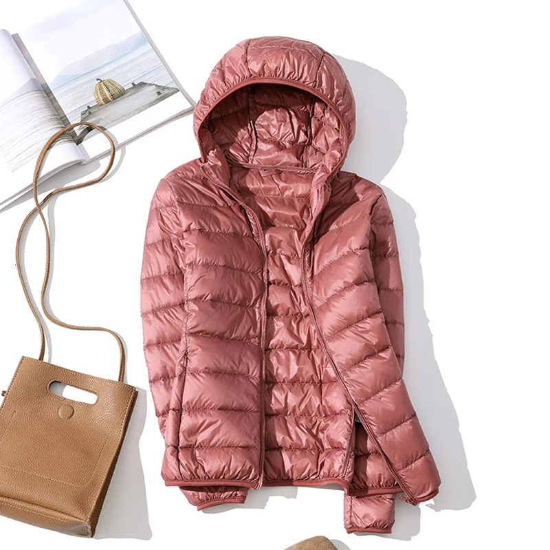 90% ultra-thin down jacket for women in autumn and winter ultra-thin short hooded warm white duck down jacket for women 241030