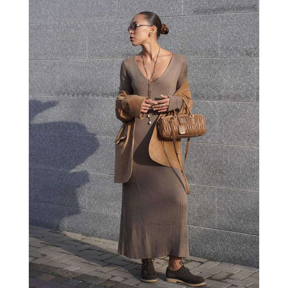 Elegant Black Knitted Maxi Dress Solid Long Sleeve Plunging V Neck Women Fall Winter Sweater Bodycon Jumper Dresses