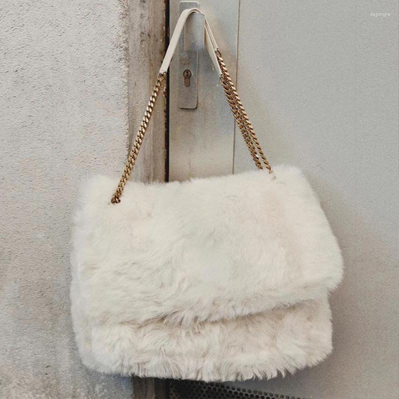 Drawstring Fashion Large Faux Fur Women Handbags Chains Design Lady Shoulder Bags Fluffy Soft Plush Shopper Warm Winter b97c 4