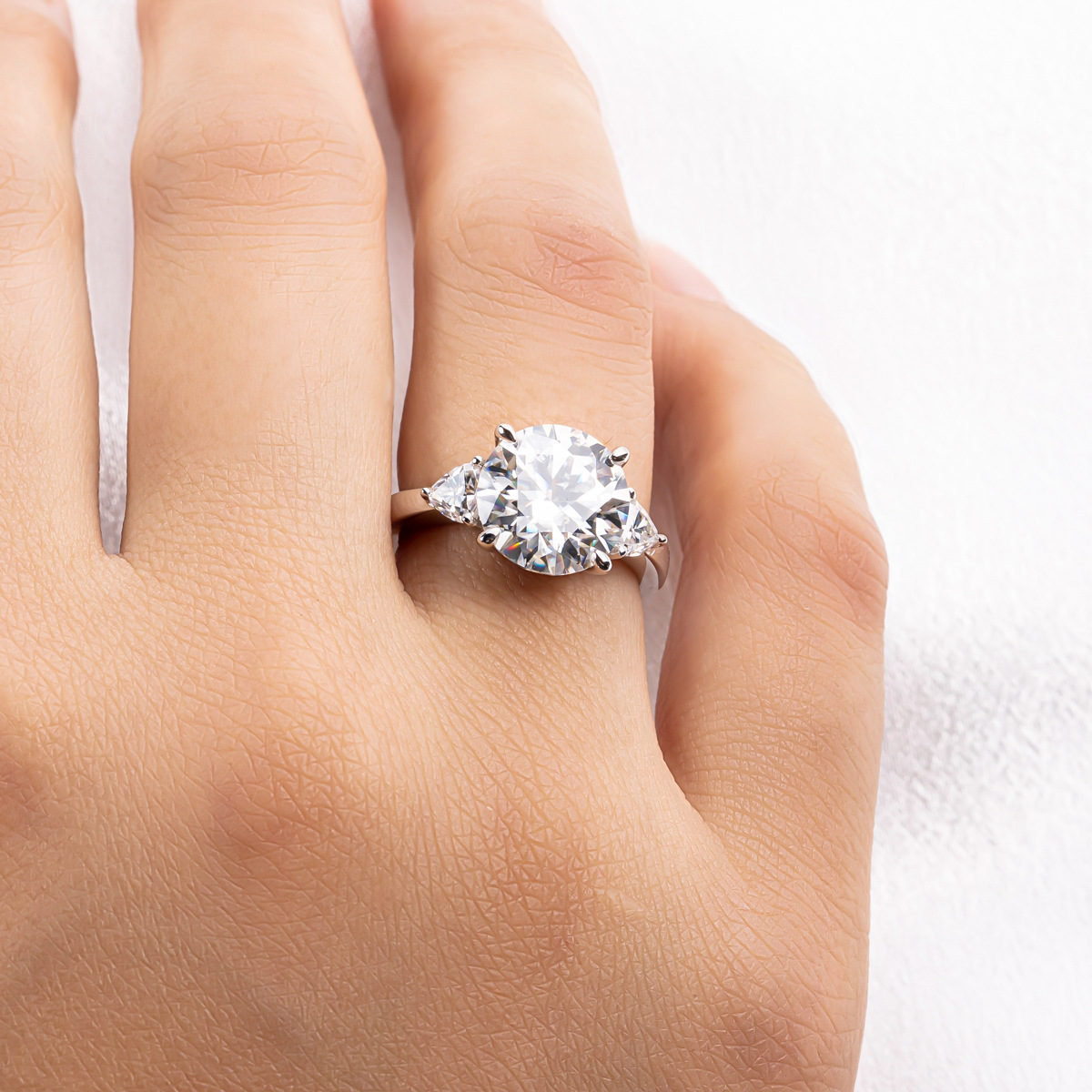 Stunning 2024 Sterg Sier Wedding Ring: 5A Cubic Zirconia Eternity Band