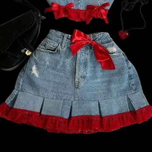 Tank top designer T-shirt cut Y2k holiday party set hip-hop pattern patch camisole denim skirt retro camisole slim fit fashionable short belly top set