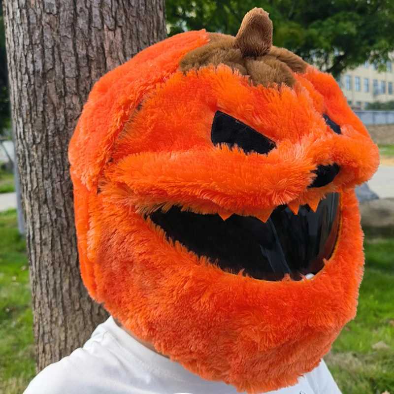 Mens and womens motorcycle helmets face shields motorcycle cool riding equipment personalized pumpkin fun plush helmet covers W241029