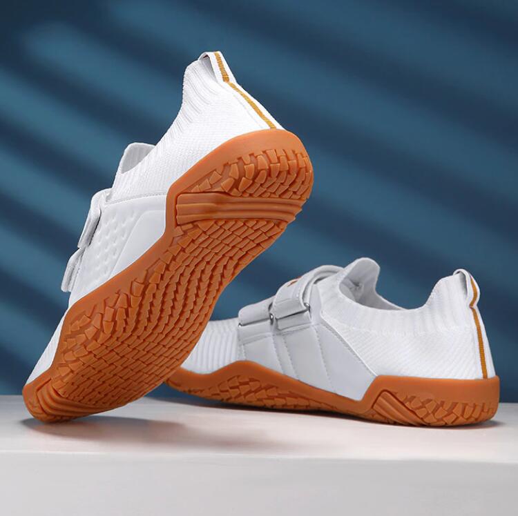 Breathable Sneakers Men Shoes Fashion Shoes #DF01 For Men Climbing Hiking Gym Shoes Outdoor Beach Wading Tenis Barefoot Sneakers