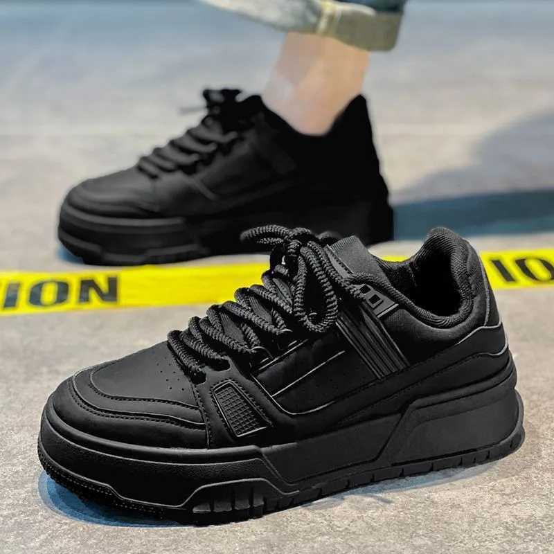 High Quality Mens Sports Shoes Luxury Brand Lace Skateboarding Shoes Thick soled Versatile Vulcanized Shoes Zapatillas Hombre T241217