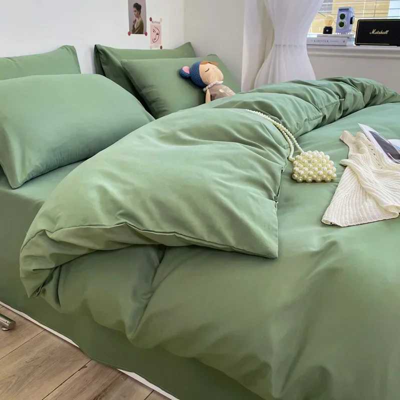 Solid color brushed fabric bedding X241029