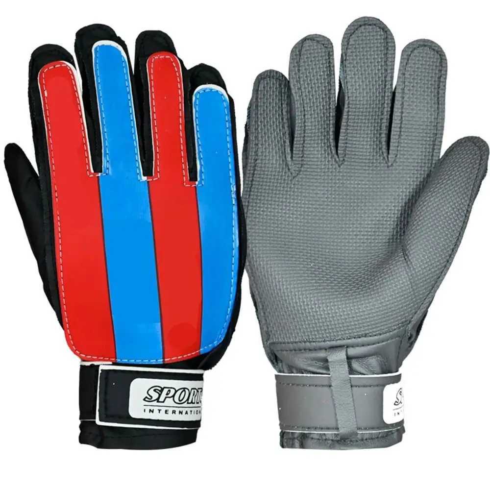 1 pair of colorful random goalkeeper gloves team childrens football goalkeeper gloves anti slip thick latex gloves full fingerXJ250412