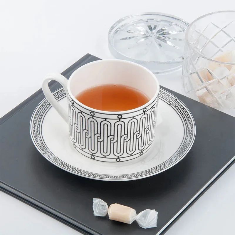 Elegant H Mark Golden Top Grade Bone China Coffee Cup European Tea Set And Saucer Afternoon Drinkware