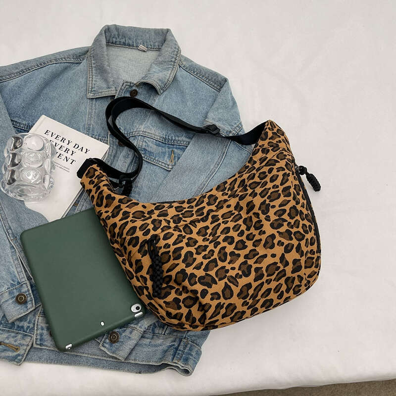 Leopard Print Crossbody for Women Corduroy Casual Shoulder Tote Bags Ladies Sac A Main Femme Designer Handbags 2025