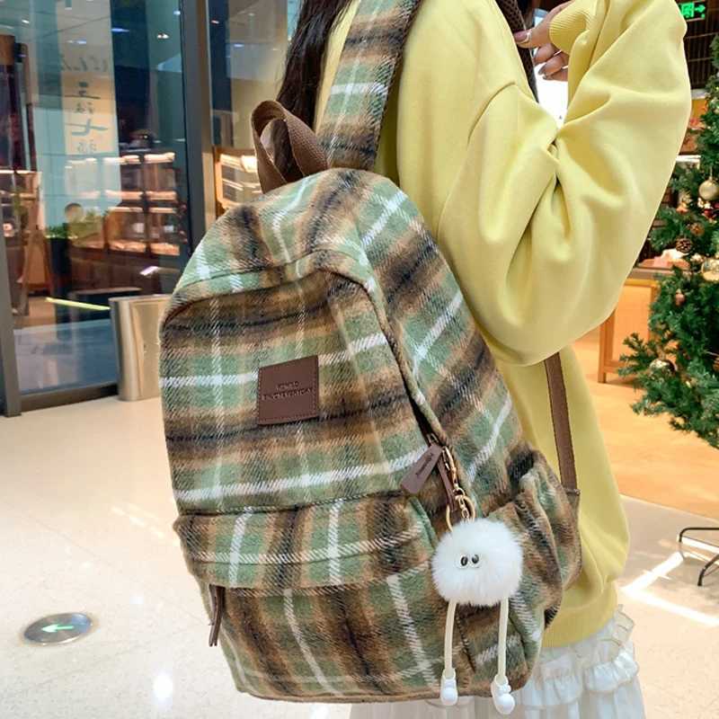 CMM New Fashion Plaid Woollen Women Backpack Student Book Bag Backpacks for Teenage Girls School Bags Large Capacity Travel Rucksack 241030