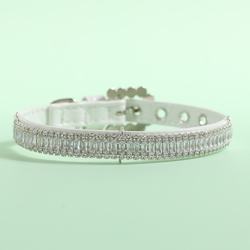 High Quality Designer Dog Collar Luxury Rhinestone Wholesale Spring Summer All Season Dog Apparel Dog Supplies