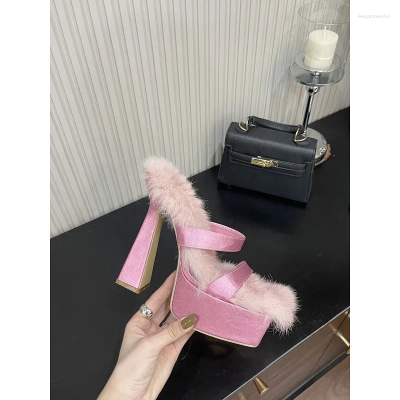 2025 S Fashion Designer Sandals Buckle Strap High Heel Sandal For Women Espadrilles Platform Female Shoe Heeled Lacquered Girls Low Beige Comfort